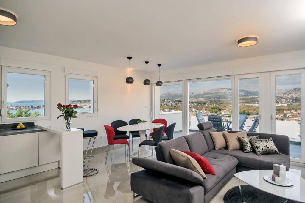 Villa Graf Podstrana Exteriör bild