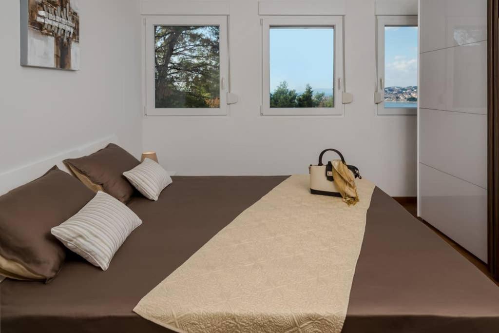 Villa Graf Podstrana Exteriör bild